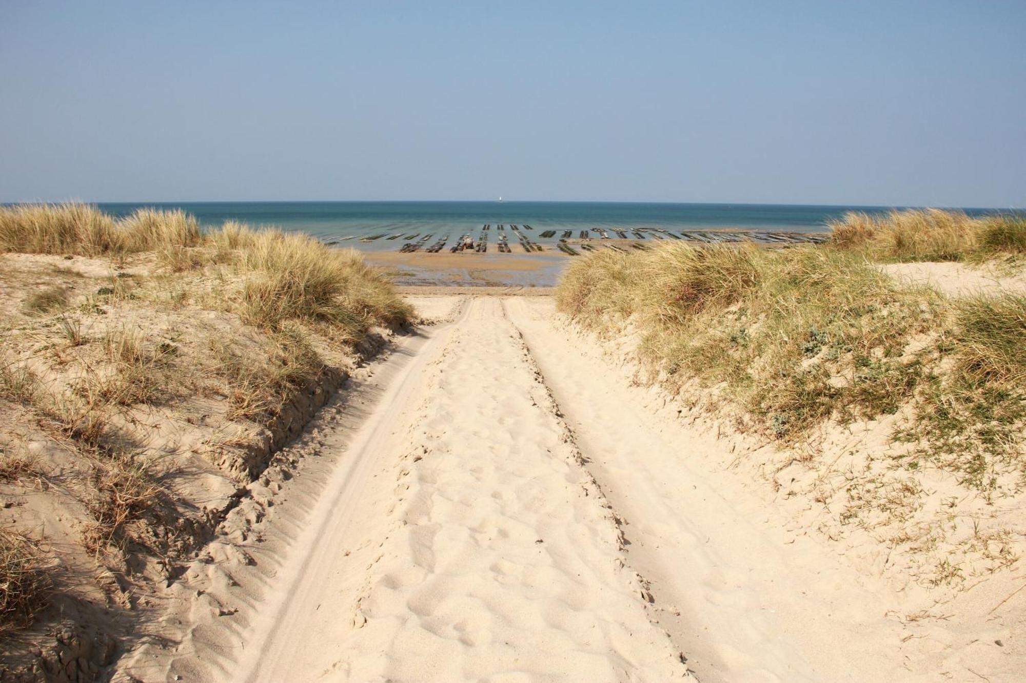 Casa Cotentins Gouville-sur-Mer 外观 照片